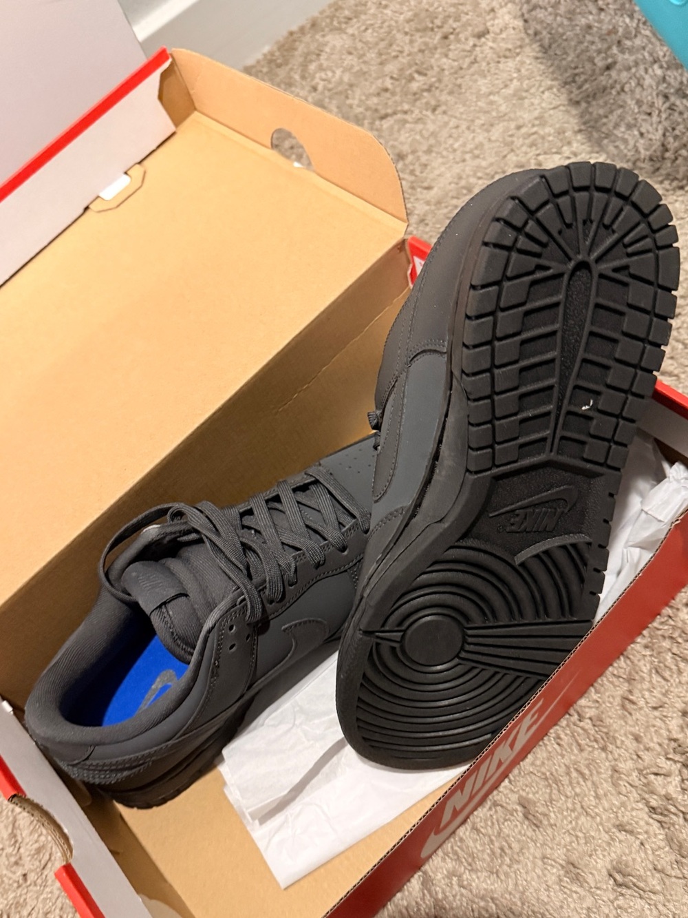 Nike Reflective black dunks - Picture 3 of 3